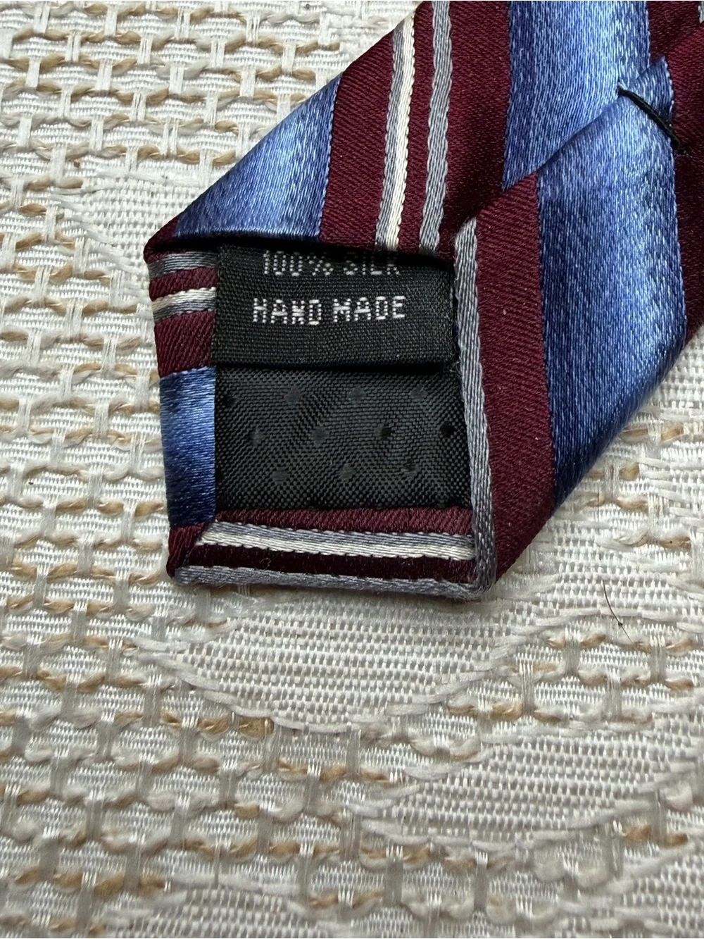SCREENPLAY MARTIN WONG Men's Burgundy and Blue Striped Silk Tie